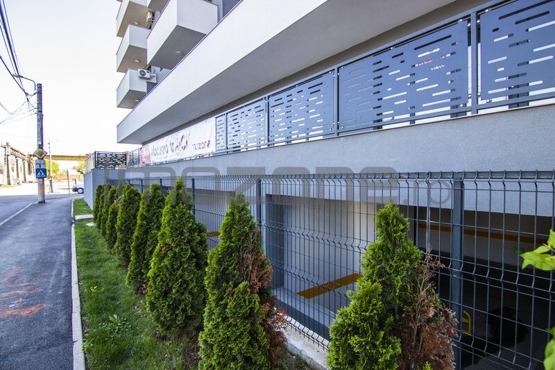 Militari de inchiriat 100 mp langa metrou Pacii bloc nou